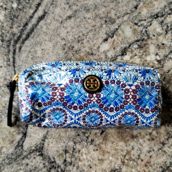 Tory Burch Handbags - Tory Burch Makeup Bag